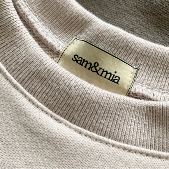 sam&mia “Minimalist” crew neck sweater. New Brand - Picture 2 of 7